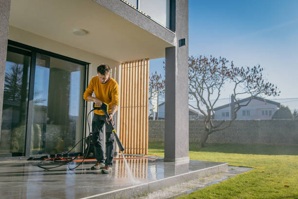 Best Animal Enclosure Cleaning  in Jarales, NM